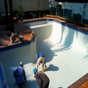 renovasi kolam renang murah 5